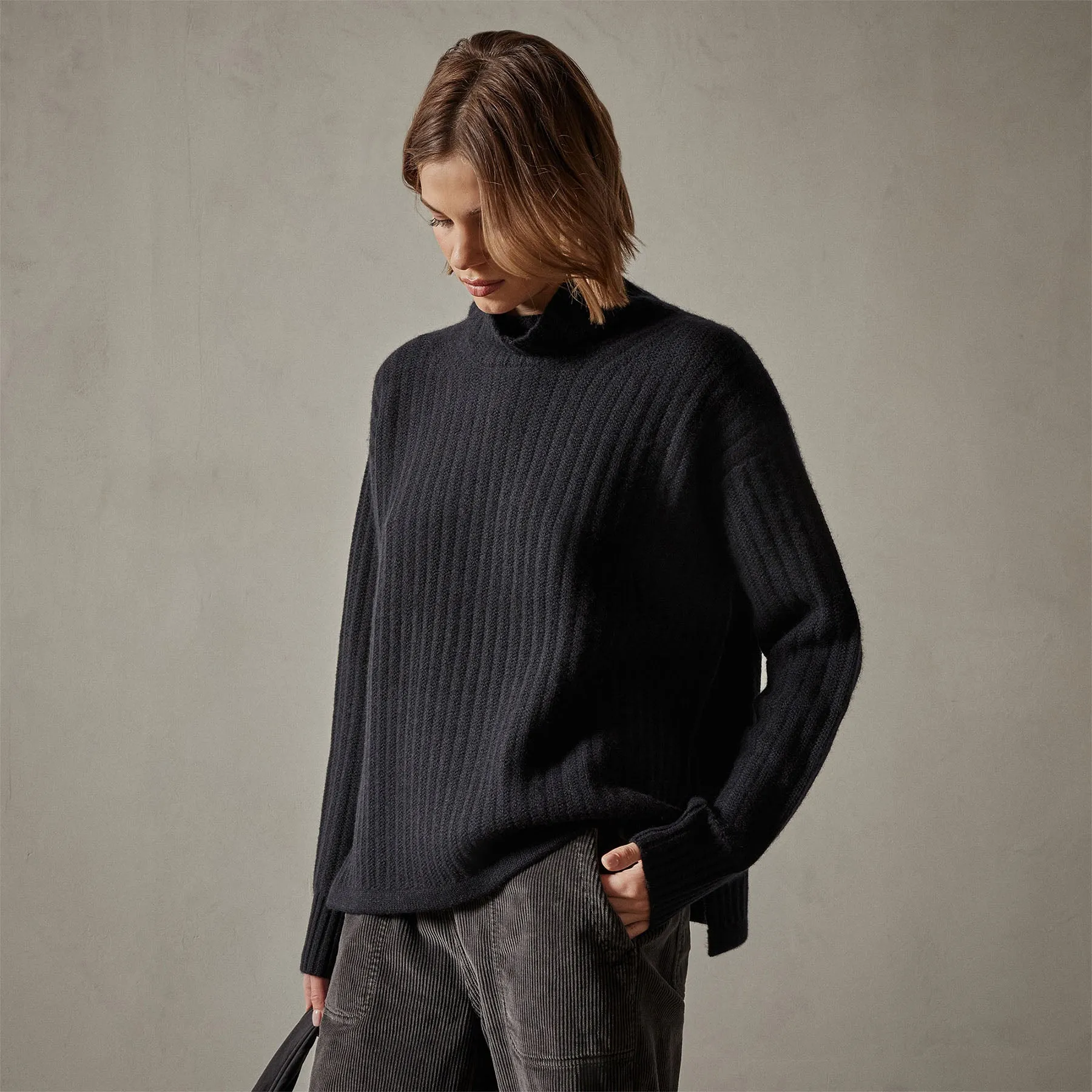 Ribbed Cashmere Funnel Neck - Black