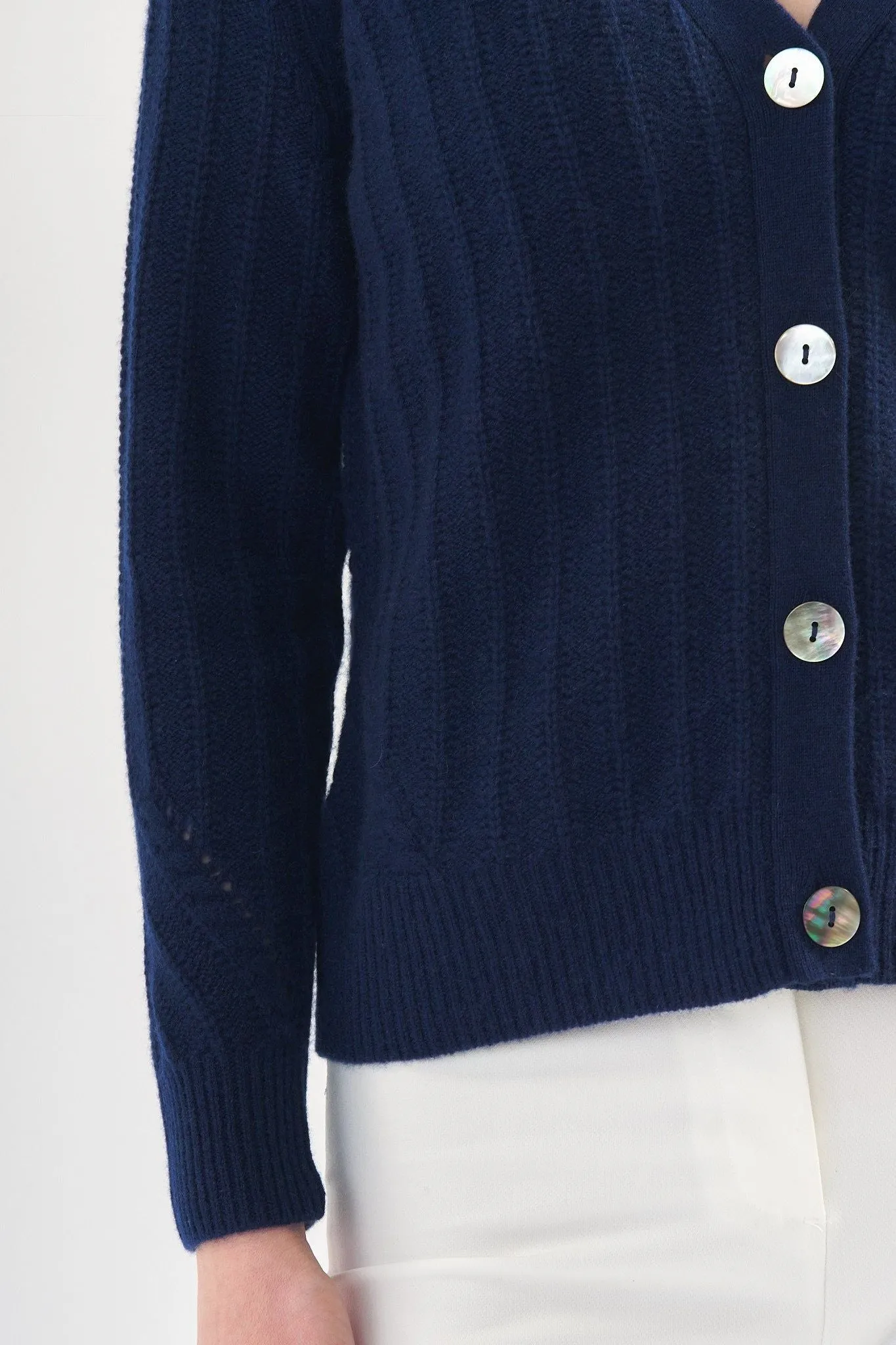 Robertson Madison 100% Cashmere Ribbed Cardigan CC-255 | Navy