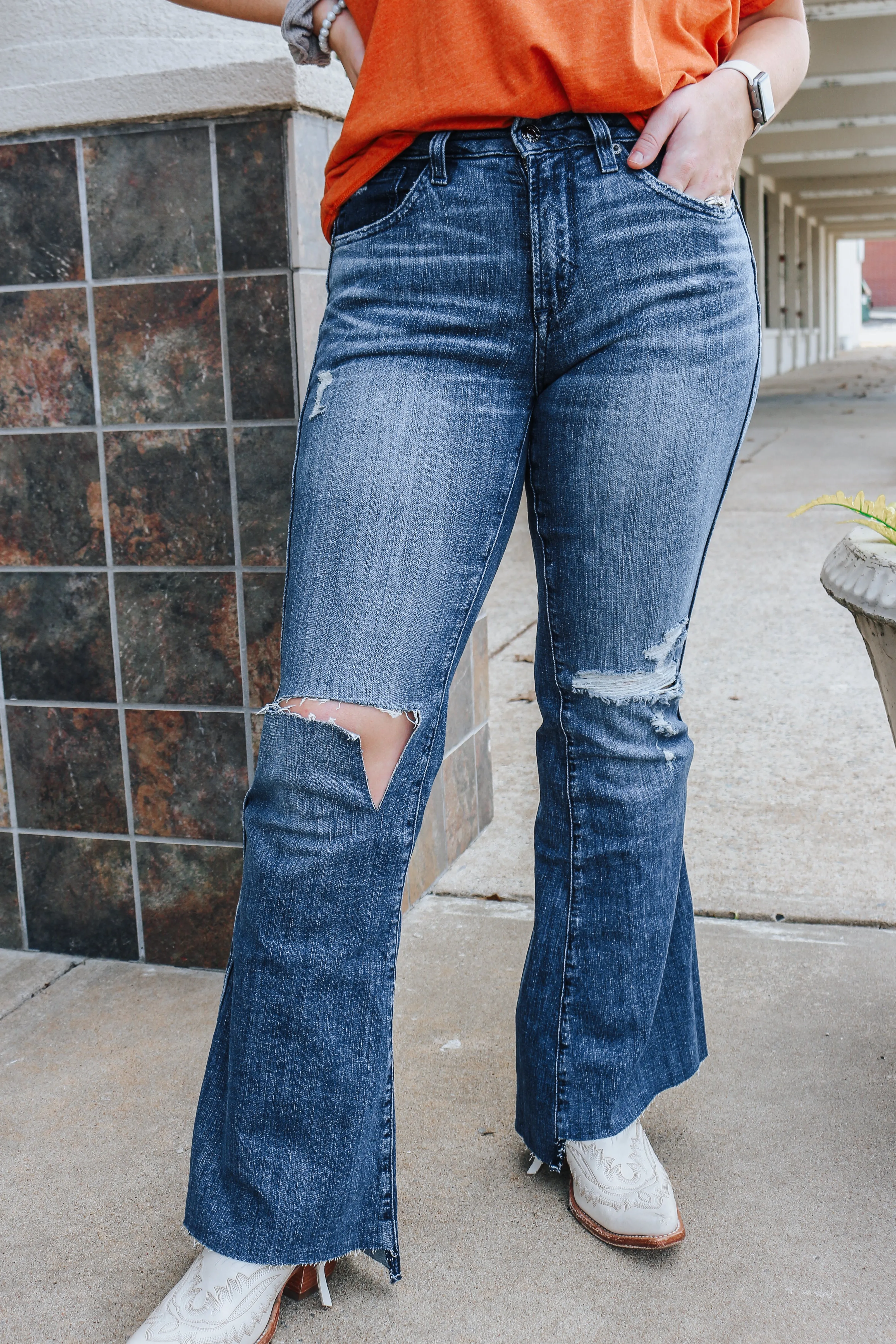 Star Of The Show Medium Wash High Rise Thea Flare Jeans