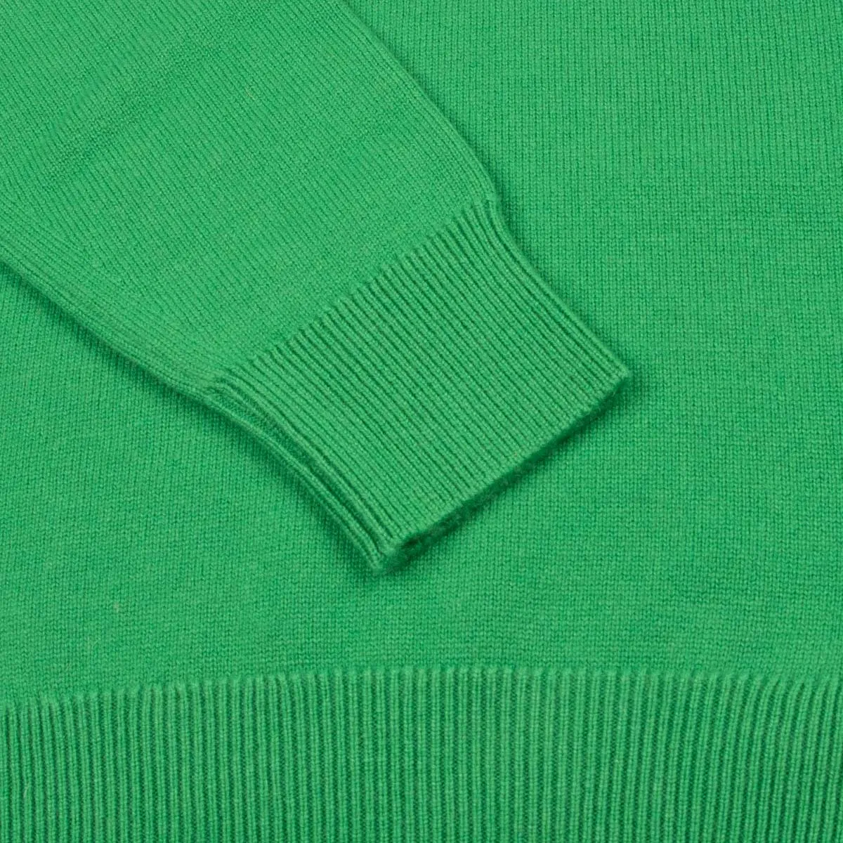 The Bowmore 1/4 Zip Neck Cashmere Sweater - Grasshopper Green